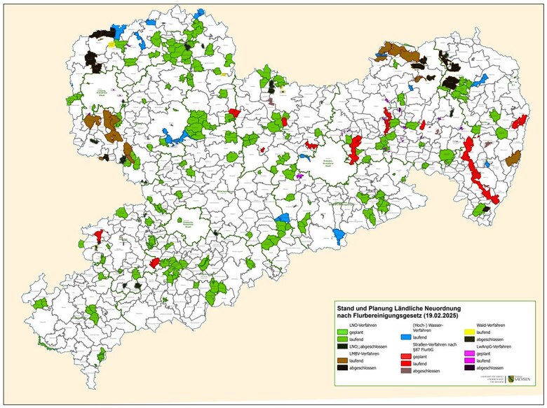 Sachsenkarte mit eingezeichneten Flurbereinigungsverfahren