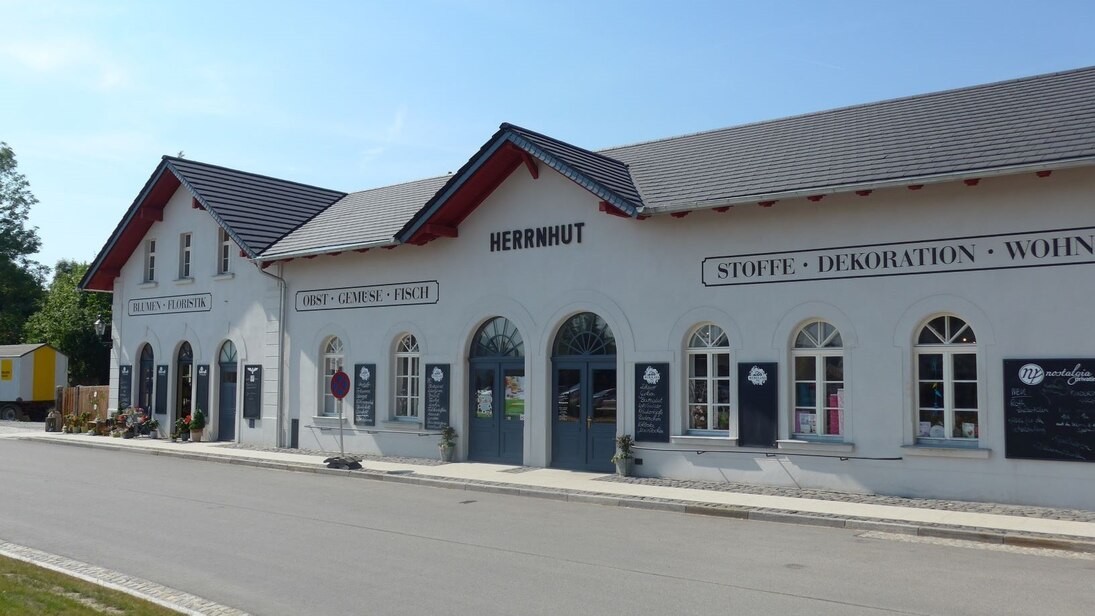Umbau und Nutzungsänderung des Bahnhofsgebäudes in Herrnhut